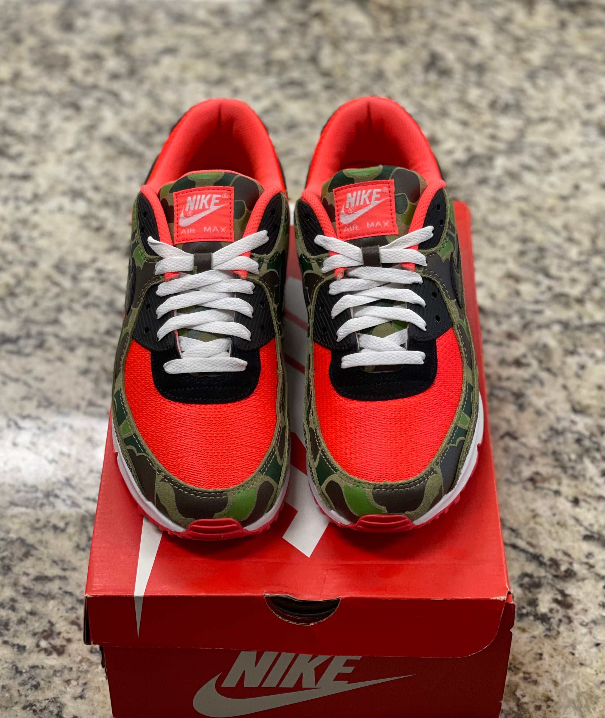 Air max 90 size 10.5 sales